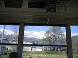 南小谷から白馬の車窗(1)